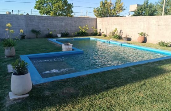 QUINCHO CON PILETA EN VENTA &#8211; Santa Trinidad